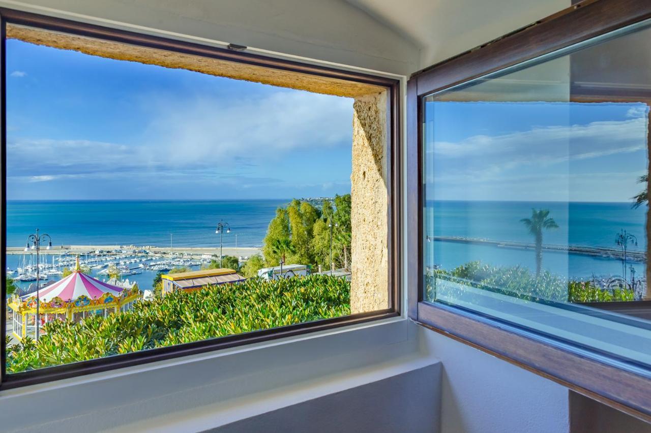 Le Maestranze Deluxe Rooms Sciacca Eksteriør billede